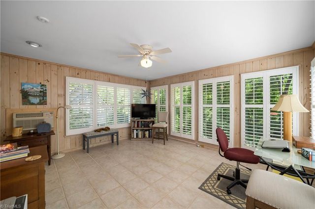 4281 Bower Lane, Winston-salem, NC 27104