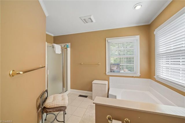 4281 Bower Lane, Winston-salem, NC 27104