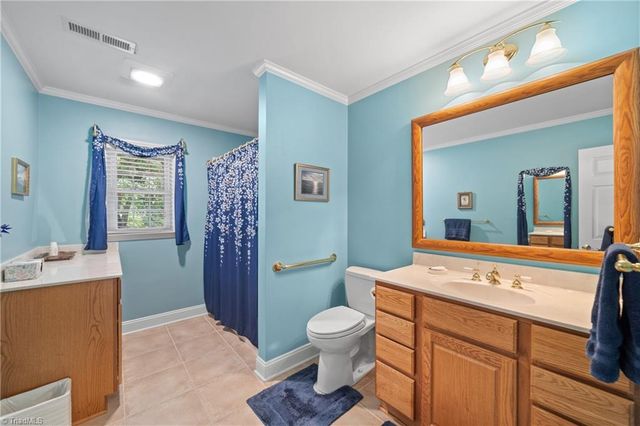 4281 Bower Lane, Winston-salem, NC 27104