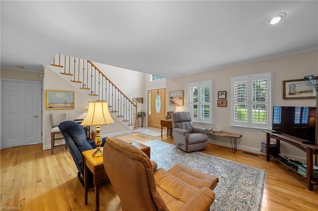 4281 Bower Lane, Winston-salem, NC 27104
