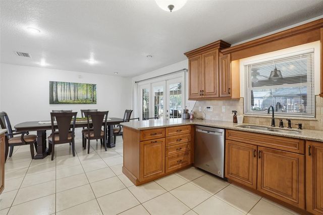 31800 ORANGE STREET, Sorrento, FL 32776