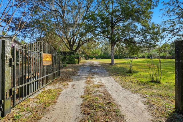 31800 ORANGE STREET, Sorrento, FL 32776