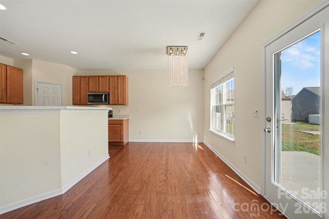 1604 Swan Drive, Charlotte, NC 28216