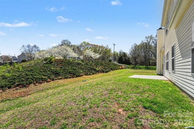 1604 Swan Drive, Charlotte, NC 28216