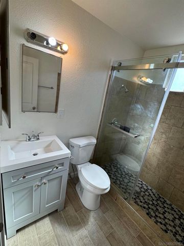 905 W Washington Ave, El Cajon, CA 92020