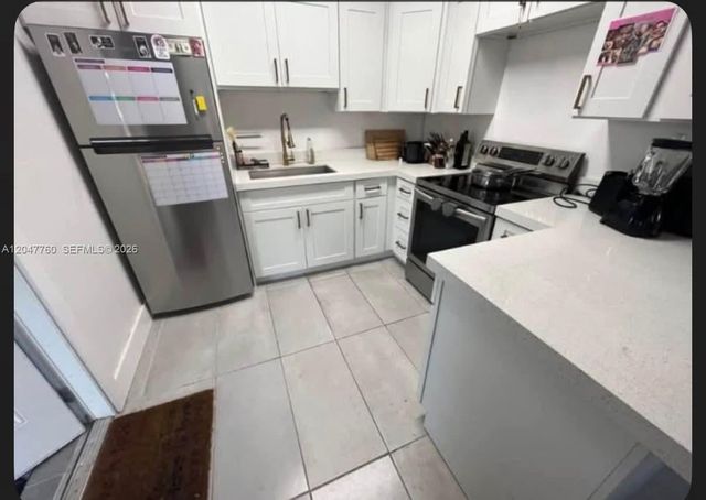 227 SW 22nd Ave 227, Fort Lauderdale, FL 33312