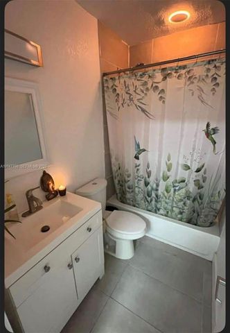 227 SW 22nd Ave 227, Fort Lauderdale, FL 33312