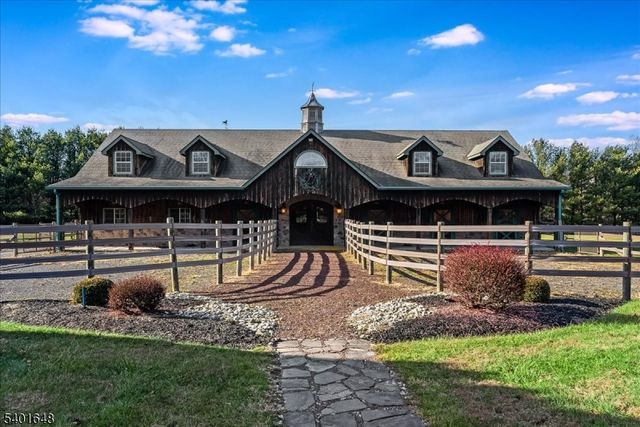 240 Oak Grove Rd, Franklin Twp., NJ 08867