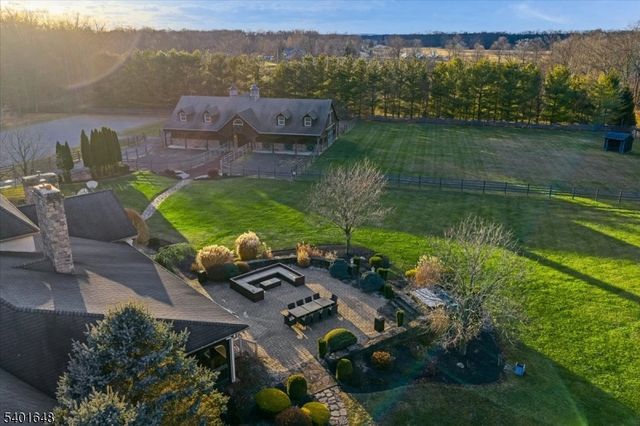 240 Oak Grove Rd, Franklin Twp., NJ 08867