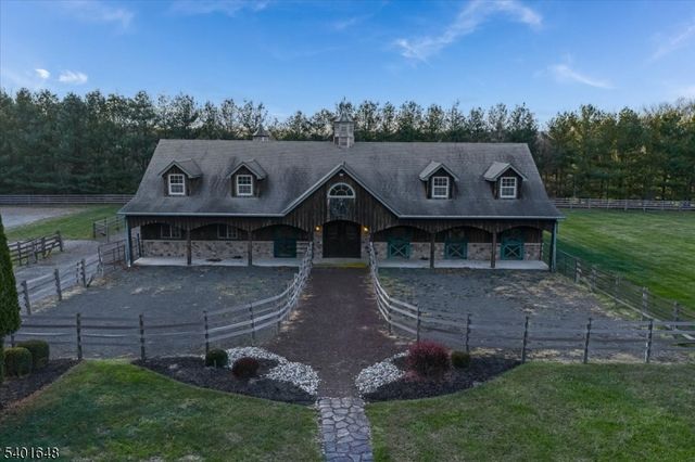 240 Oak Grove Rd, Franklin Twp., NJ 08867