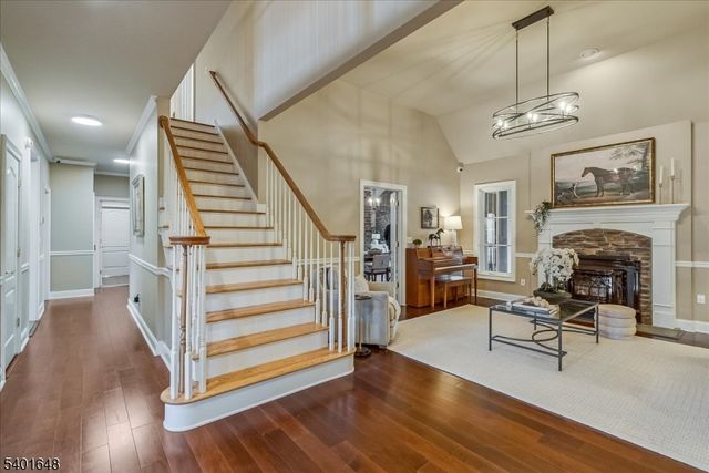 240 Oak Grove Rd, Franklin Twp., NJ 08867