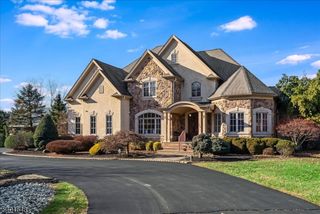 240 Oak Grove Rd, Franklin Twp., NJ 08867