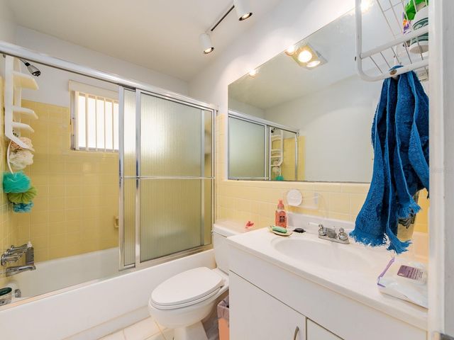 14245 93RD AVENUE, Seminole, FL 33776