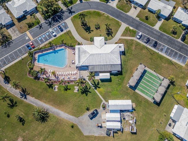 14245 93RD AVENUE, Seminole, FL 33776