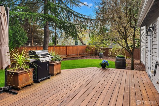 2605 234th Avenue NE, Sammamish, WA 98074