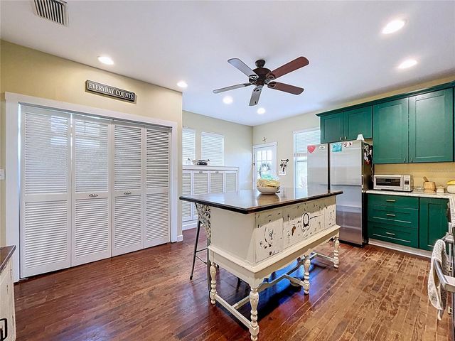 37823 COLEMAN AVENUE, Dade City, FL 33525