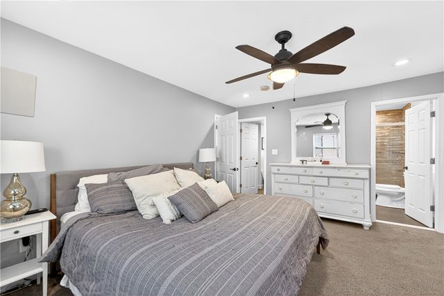 913 Nevin Ave, Sewickley, PA 15143