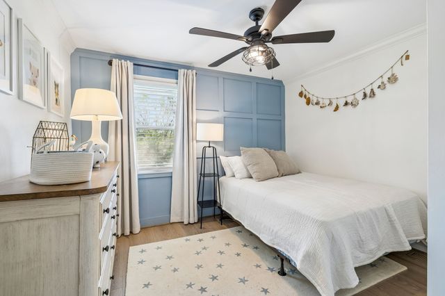 383 Blackman Rd, Nashville, TN 37211