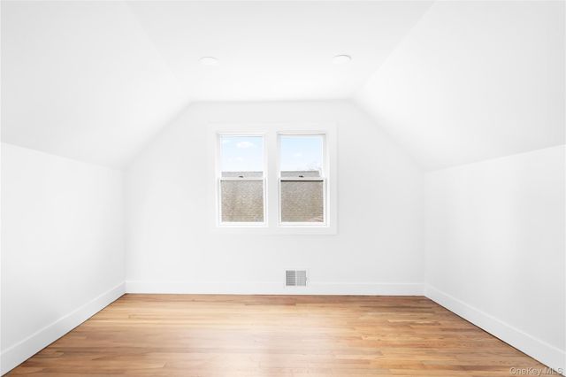 43 Circuit Road, Bellport Village, NY 11713