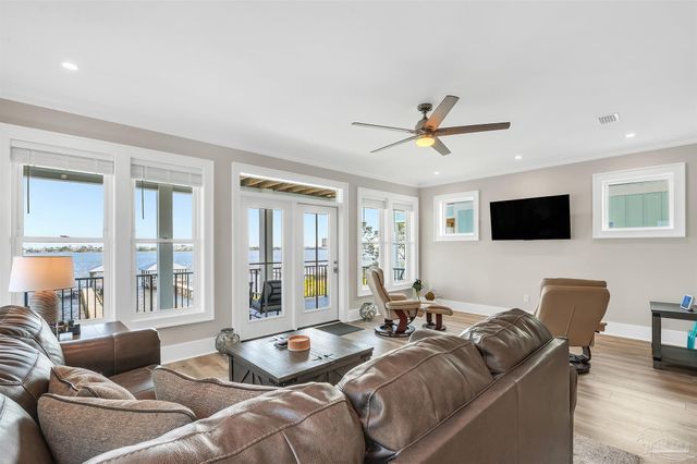 1133 Water Oaks Cir, Gulf Shores, AL 36542