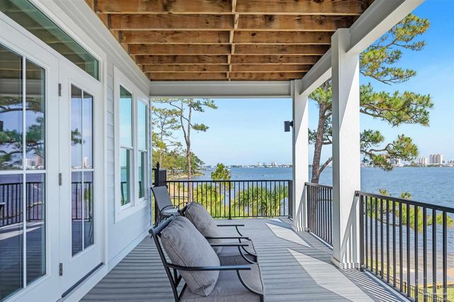 1133 Water Oaks Cir, Gulf Shores, AL 36542