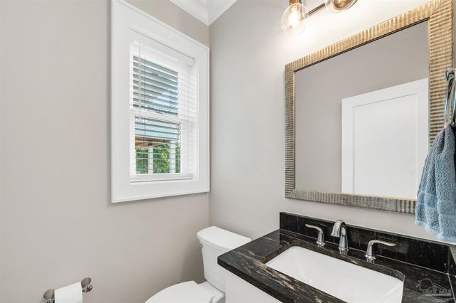 1133 Water Oaks Cir, Gulf Shores, AL 36542