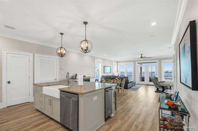 1133 Water Oaks Cir, Gulf Shores, AL 36542