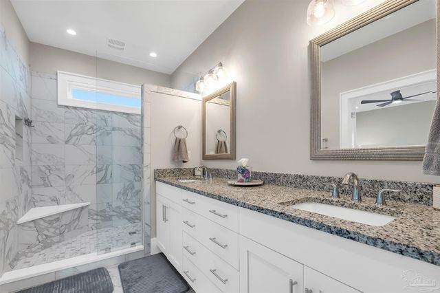 1133 Water Oaks Cir, Gulf Shores, AL 36542
