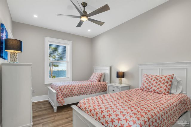 1133 Water Oaks Cir, Gulf Shores, AL 36542