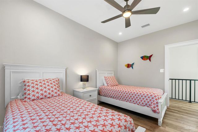 1133 Water Oaks Cir, Gulf Shores, AL 36542