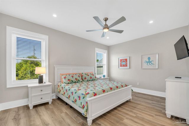 1133 Water Oaks Cir, Gulf Shores, AL 36542