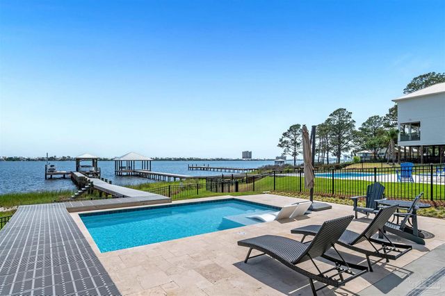 1133 Water Oaks Cir, Gulf Shores, AL 36542