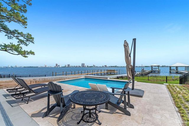 1133 Water Oaks Cir, Gulf Shores, AL 36542