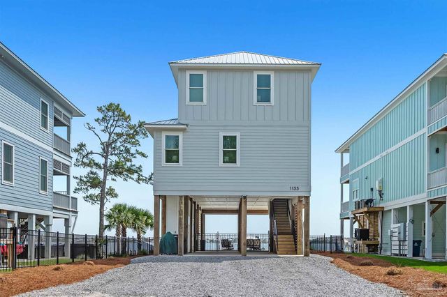 1133 Water Oaks Cir, Gulf Shores, AL 36542