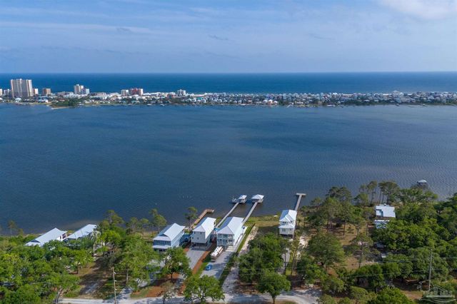 1133 Water Oaks Cir, Gulf Shores, AL 36542