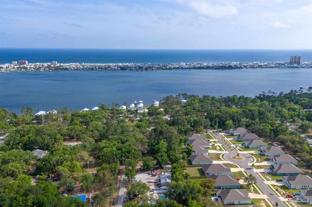 1133 Water Oaks Cir, Gulf Shores, AL 36542