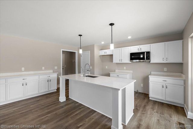 2600 Collegewood Street, Ypsilanti, MI 48197