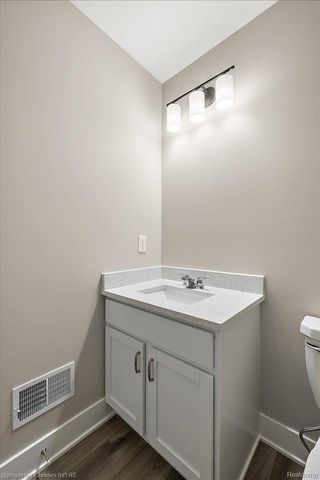 2600 Collegewood Street, Ypsilanti, MI 48197