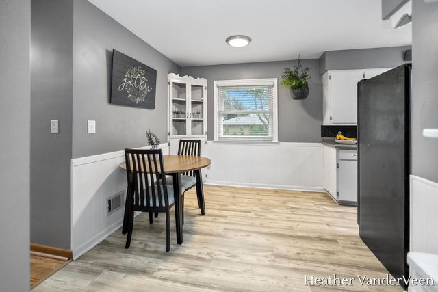 1281 Blanchard Street Sw, City Of Wyoming, MI 49509