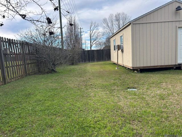 2034 Pointe South Dr, Zachary, LA 70791