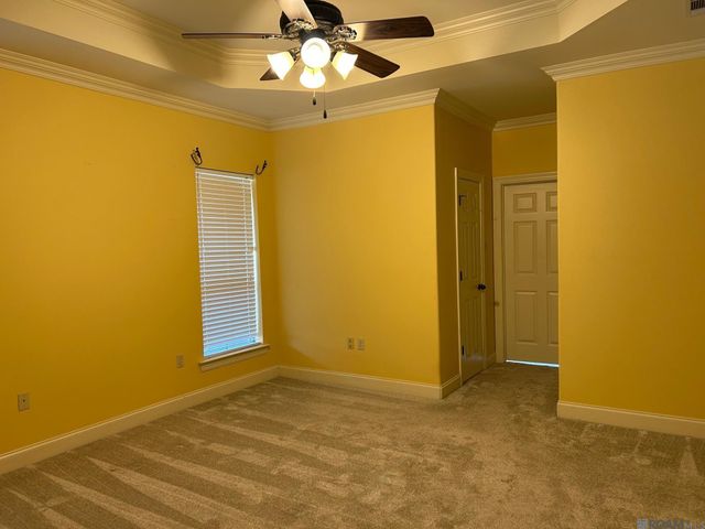 2034 Pointe South Dr, Zachary, LA 70791