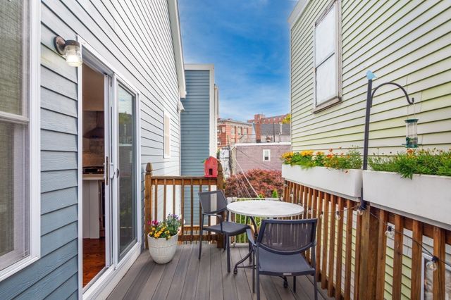 271 Gold St 2, Boston, MA 02127
