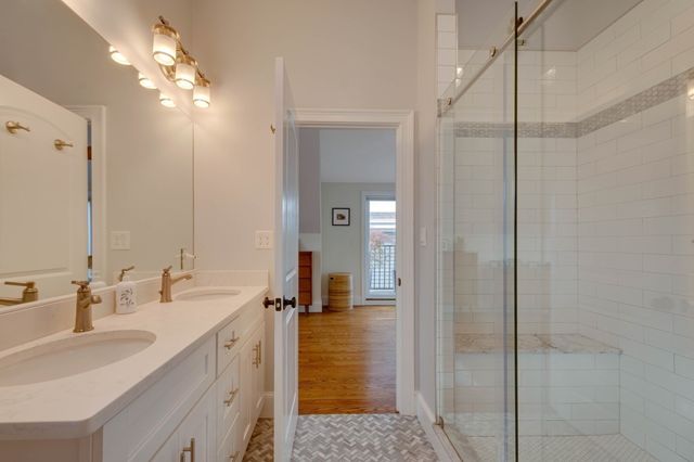 271 Gold St 2, Boston, MA 02127