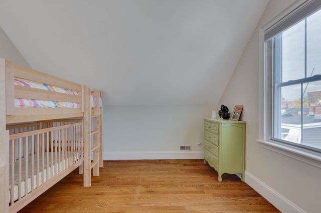271 Gold St 2, Boston, MA 02127