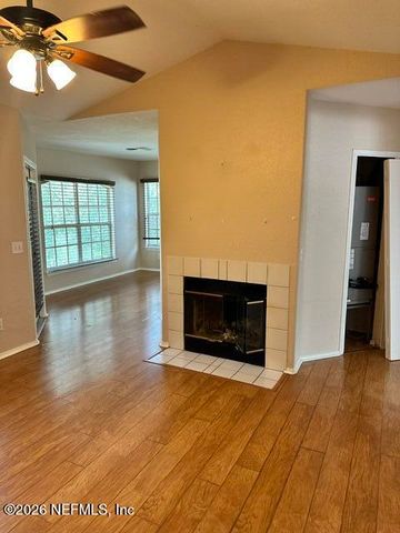 1701 THE GREENS Way 732, Jacksonville Beach, FL 32250