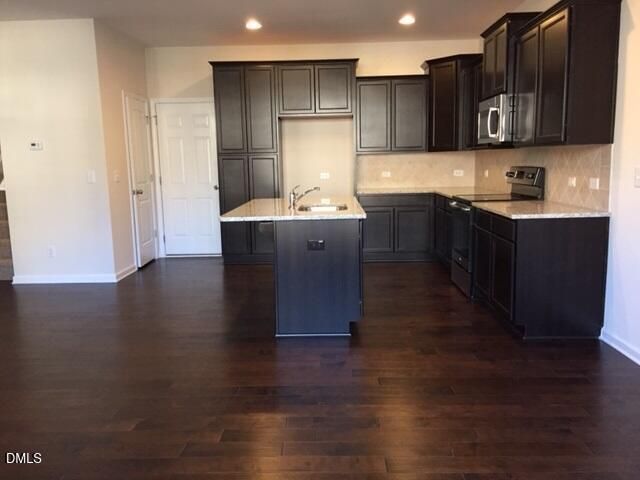 1323 Lakestone Village Lane, Fuquay Varina, NC 27526