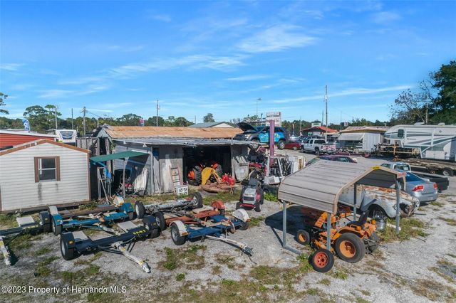 16076 Cortez Boulevard, Brooksville, FL 34613