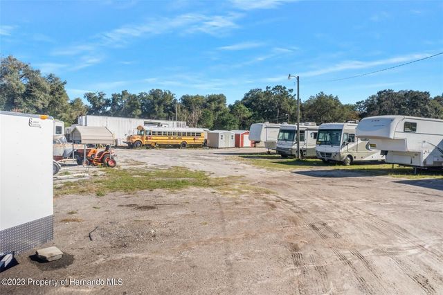 16076 Cortez Boulevard, Brooksville, FL 34613
