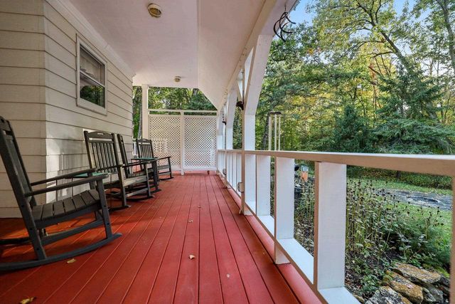 4569 EDGEWATER BEACH ROAD, Green Bay, WI 54311