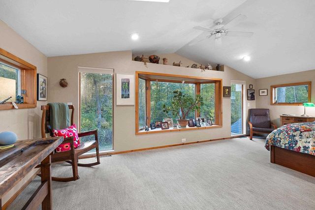 4569 EDGEWATER BEACH ROAD, Green Bay, WI 54311